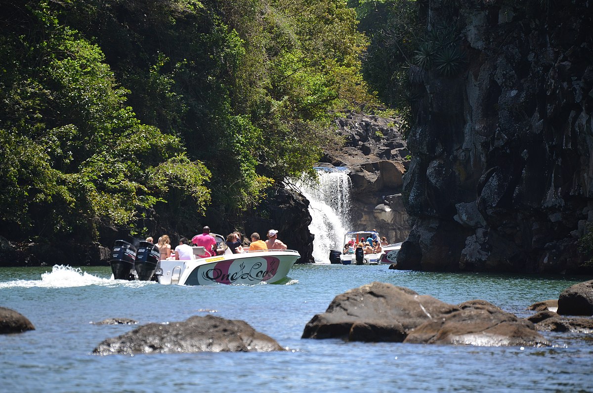 5 sziget hajókirándulás Mauritiuson – kaland, strand és ízek egy napban - Image 8