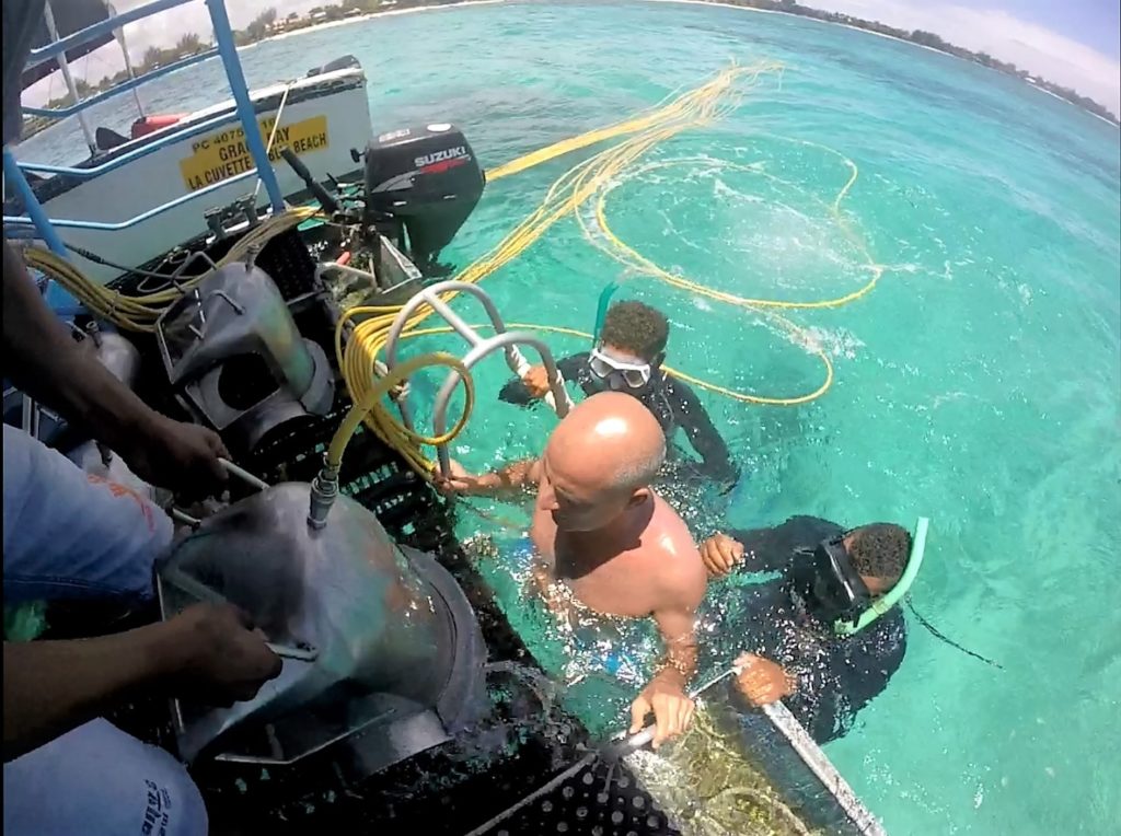 Séta a tenger mélyén – különleges víz alatti kaland Mauritiuson - Image 7